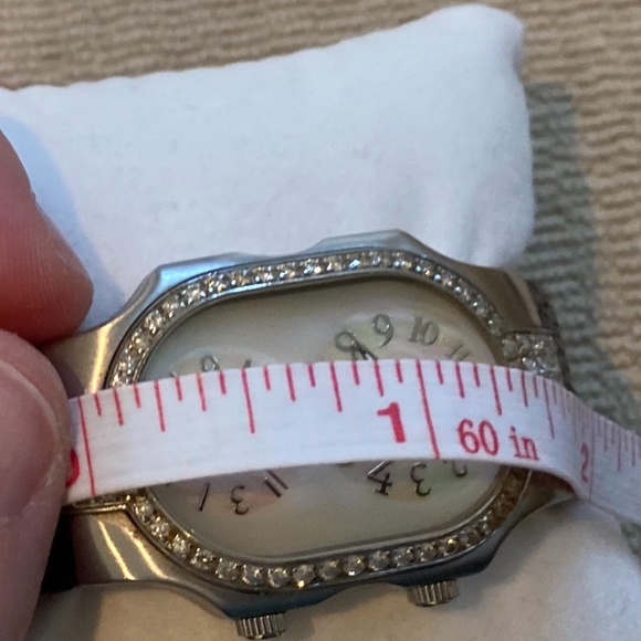 Philip Stein Teslar Diamond Signature Watch comes with metal band as well - Picture 10 of 11